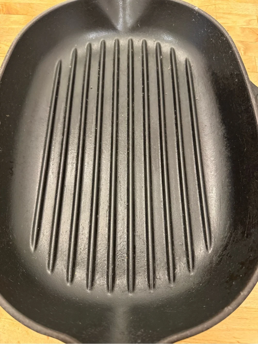 Le Creuset Oval Cast Iron Grill Pan Skillet French Made Number 32 France